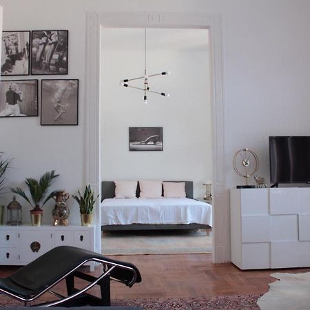 Allomas Apartman Будапеща Екстериор снимка