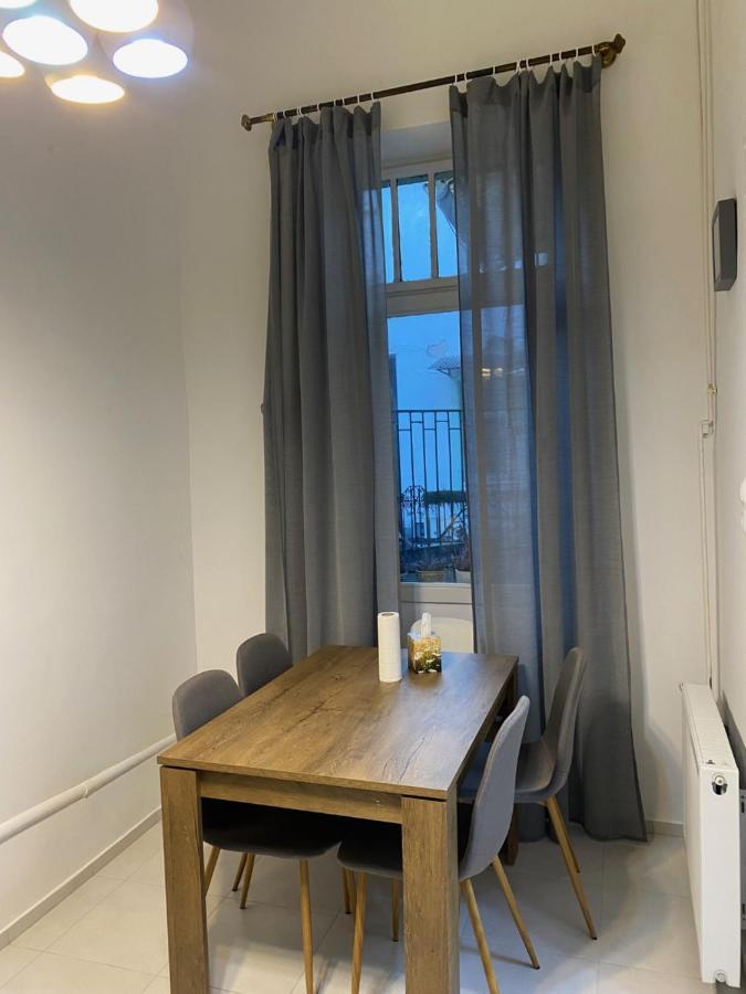 Allomas Apartman Будапеща Екстериор снимка
