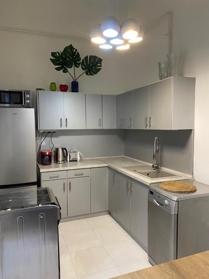Allomas Apartman Будапеща Екстериор снимка