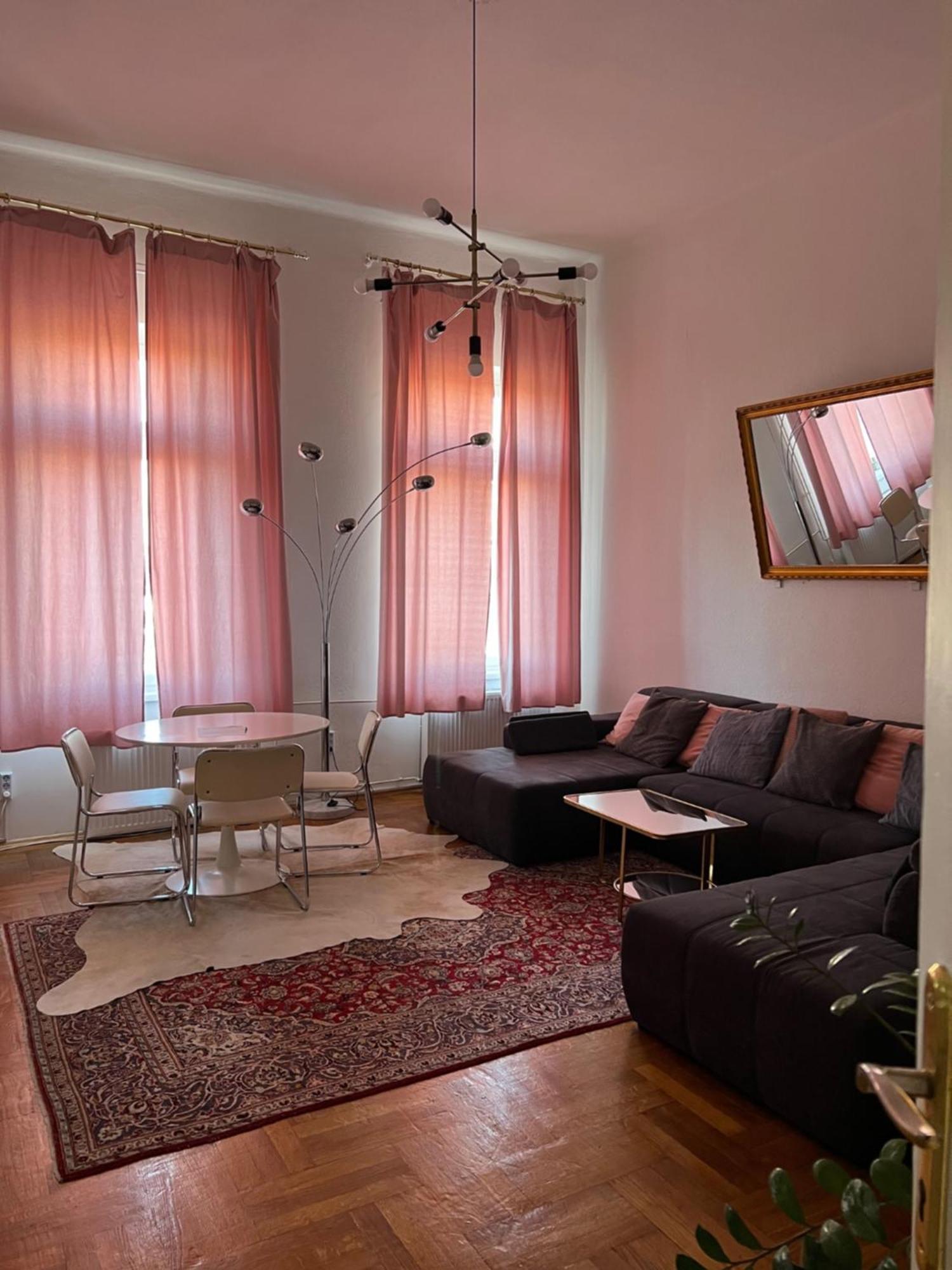 Allomas Apartman Будапеща Екстериор снимка